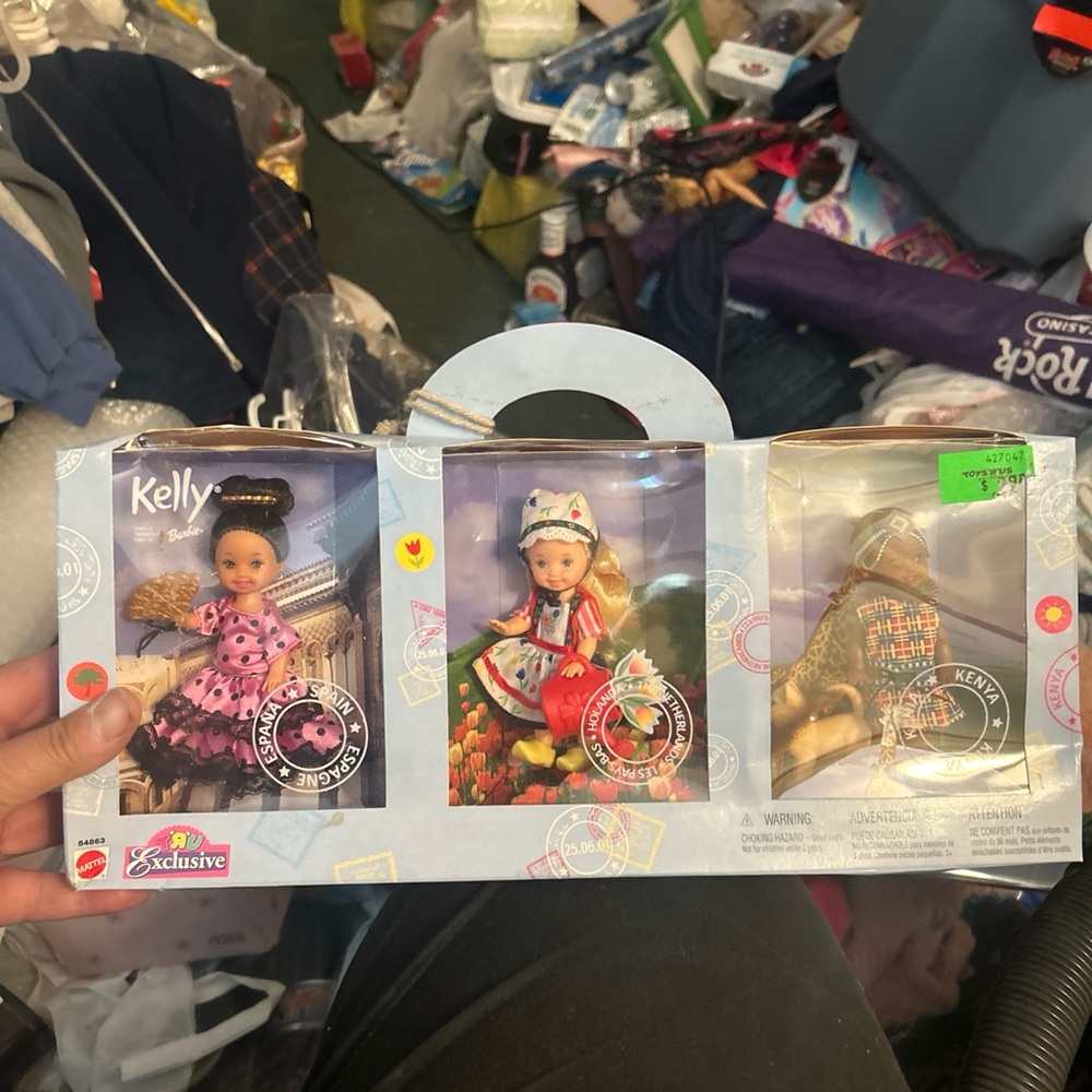 Kelly dolls of the world